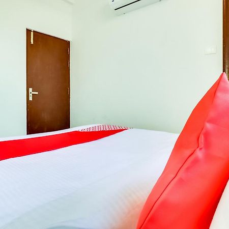 Hotel O The Velvet Chinhat Tiraha المظهر الخارجي الصورة