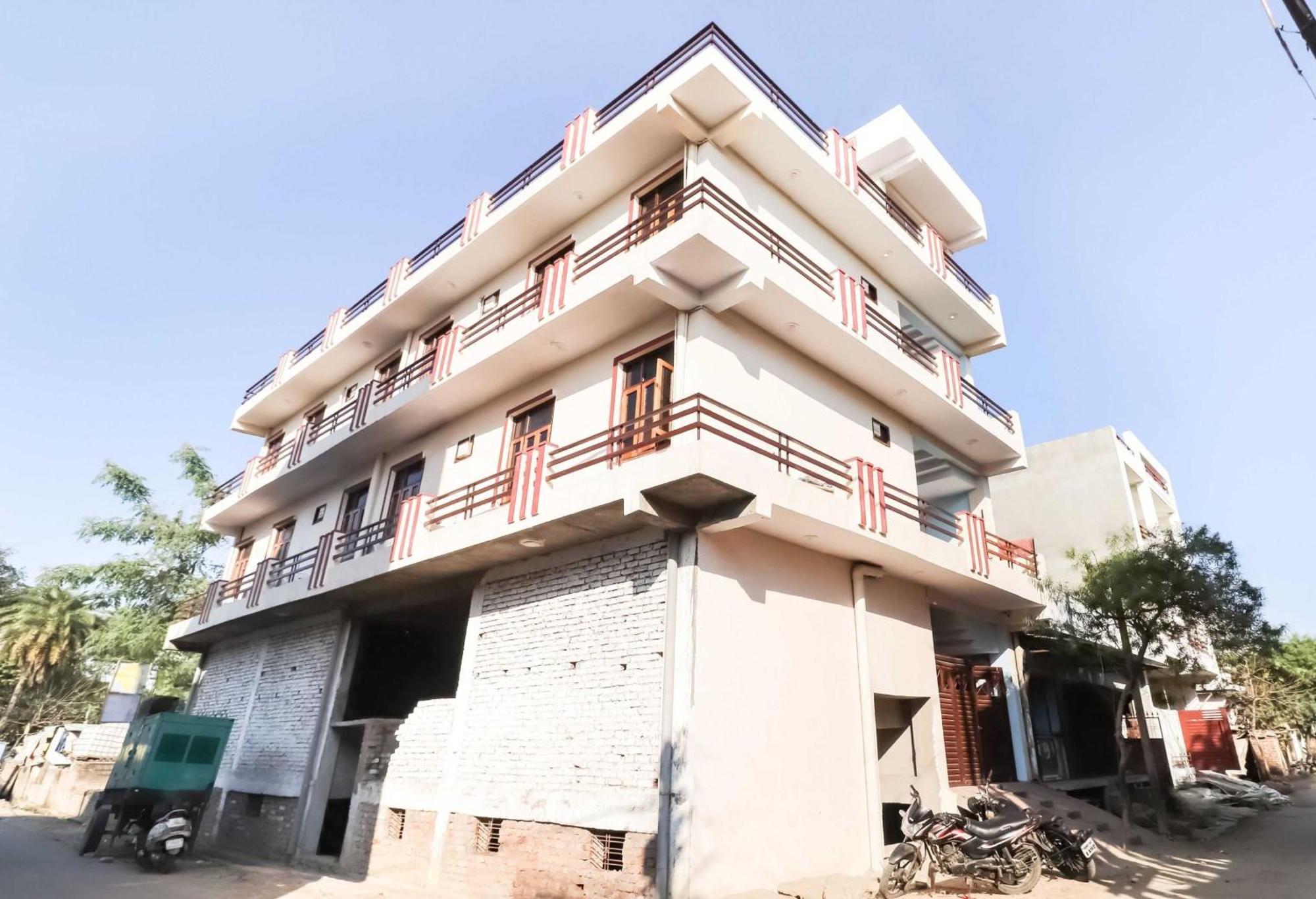 Hotel O The Velvet Chinhat Tiraha المظهر الخارجي الصورة