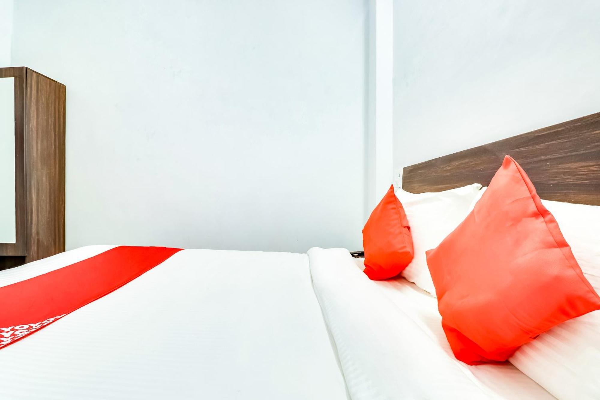 Hotel O The Velvet Chinhat Tiraha المظهر الخارجي الصورة