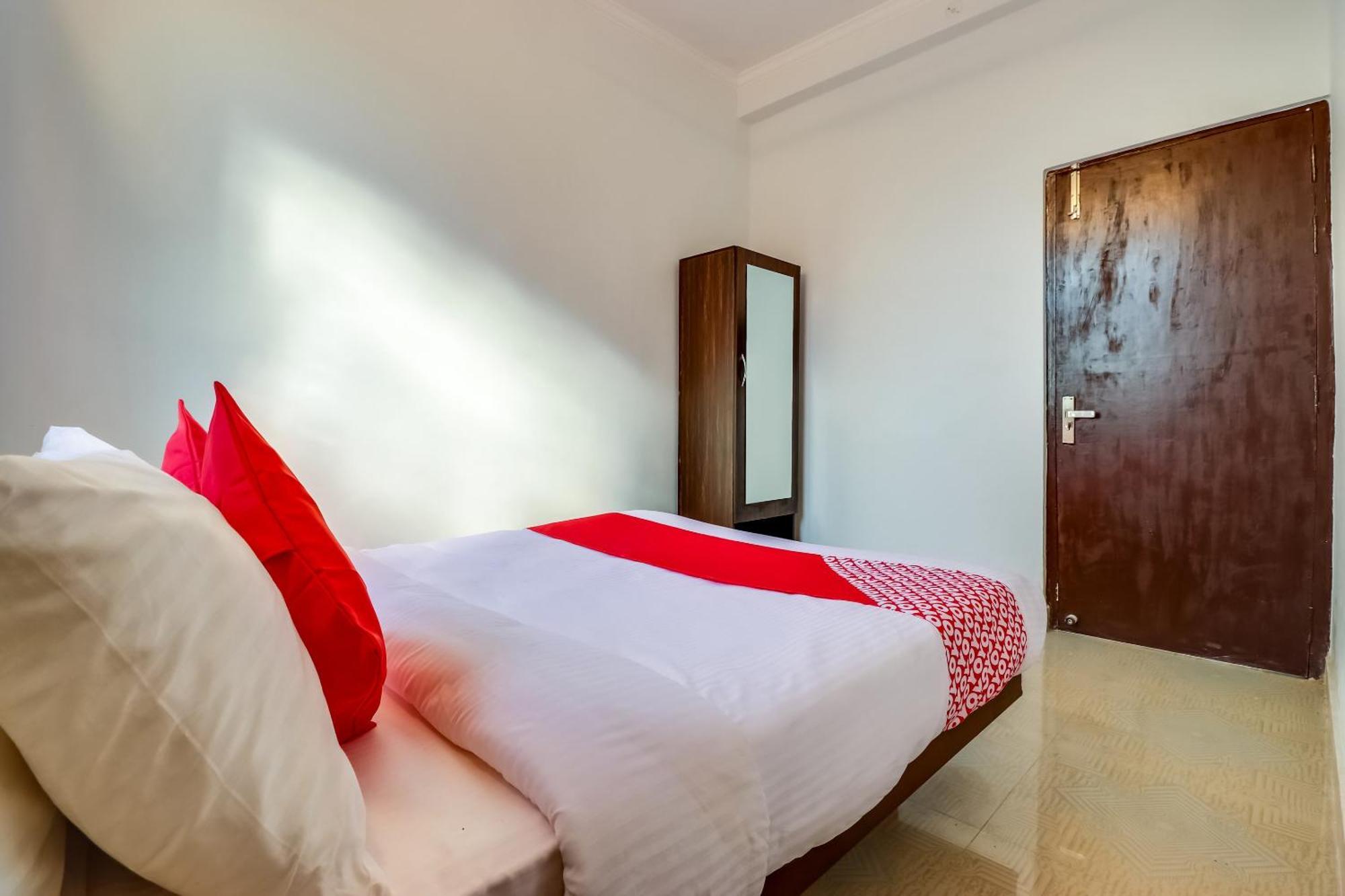 Hotel O The Velvet Chinhat Tiraha المظهر الخارجي الصورة