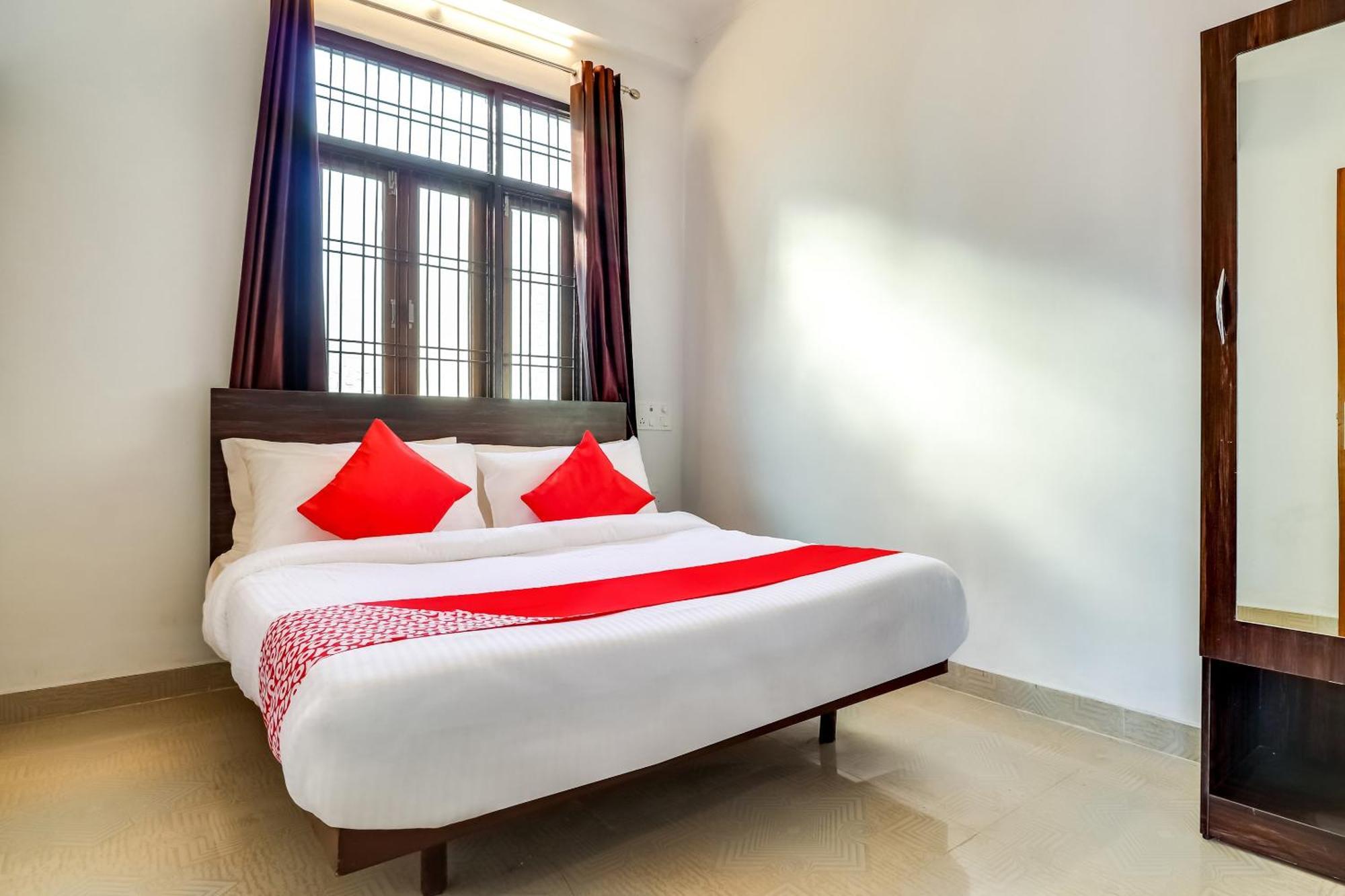 Hotel O The Velvet Chinhat Tiraha المظهر الخارجي الصورة